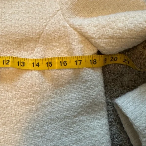 Avec Les Filles Women's Ivory Jacket with Black Bow Accents, Size Medium - Picture 12 of 14